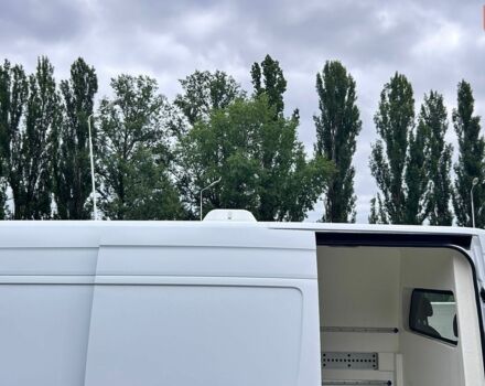 Белый Мерседес Sprinter, объемом двигателя 3 л и пробегом 307 тыс. км за 29750 $, фото 14 на Automoto.ua