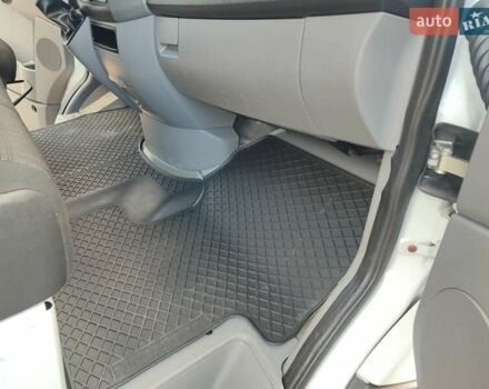 Белый Мерседес Sprinter, объемом двигателя 2.1 л и пробегом 247 тыс. км за 24400 $, фото 24 на Automoto.ua