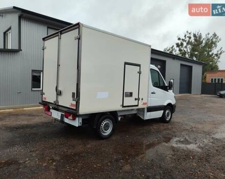 Білий Мерседес Sprinter, об'ємом двигуна 2.1 л та пробігом 350 тис. км за 18900 $, фото 1 на Automoto.ua