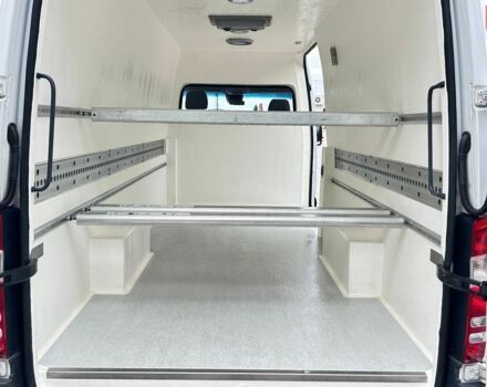Белый Мерседес Sprinter, объемом двигателя 3 л и пробегом 307 тыс. км за 29750 $, фото 42 на Automoto.ua