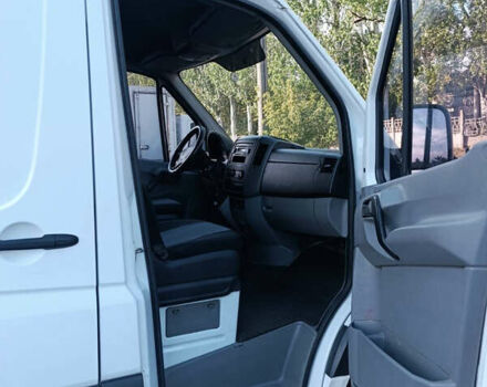 Белый Мерседес Sprinter, объемом двигателя 2.14 л и пробегом 380 тыс. км за 11500 $, фото 11 на Automoto.ua