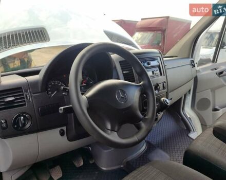 Белый Мерседес Sprinter, объемом двигателя 2.1 л и пробегом 247 тыс. км за 24400 $, фото 28 на Automoto.ua
