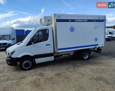 Белый Мерседес Sprinter, объемом двигателя 2.1 л и пробегом 247 тыс. км за 24400 $, фото 1 на Automoto.ua