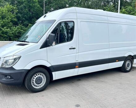 Белый Мерседес Sprinter, объемом двигателя 3 л и пробегом 307 тыс. км за 29750 $, фото 1 на Automoto.ua