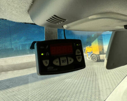 Белый Мерседес Sprinter, объемом двигателя 2.14 л и пробегом 359 тыс. км за 18700 $, фото 14 на Automoto.ua