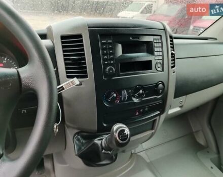 Білий Мерседес Sprinter, об'ємом двигуна 2.1 л та пробігом 350 тис. км за 18900 $, фото 26 на Automoto.ua