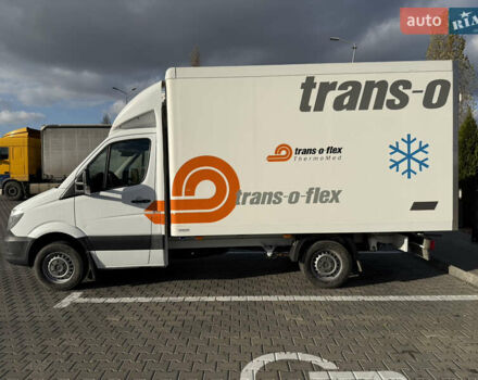 Белый Мерседес Sprinter, объемом двигателя 2.14 л и пробегом 359 тыс. км за 18700 $, фото 7 на Automoto.ua