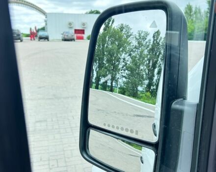 Белый Мерседес Sprinter, объемом двигателя 3 л и пробегом 307 тыс. км за 29750 $, фото 17 на Automoto.ua