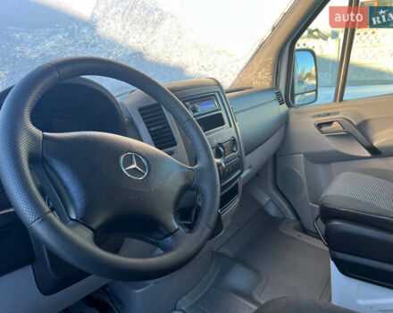 Белый Мерседес Sprinter, объемом двигателя 0 л и пробегом 248 тыс. км за 21800 $, фото 8 на Automoto.ua