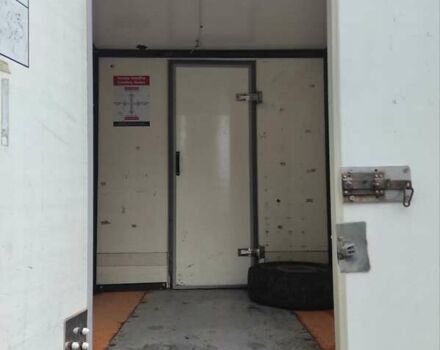 Белый Мерседес Sprinter, объемом двигателя 2.1 л и пробегом 354 тыс. км за 13200 $, фото 9 на Automoto.ua