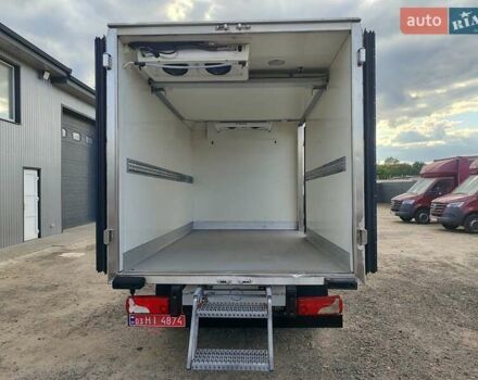 Белый Мерседес Sprinter, объемом двигателя 2.1 л и пробегом 247 тыс. км за 24400 $, фото 16 на Automoto.ua