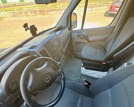 Белый Мерседес Sprinter, объемом двигателя 2.1 л и пробегом 208 тыс. км за 22500 $, фото 10 на Automoto.ua