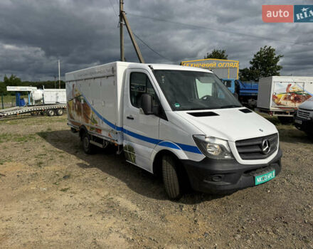Белый Мерседес Sprinter, объемом двигателя 2.1 л и пробегом 270 тыс. км за 25000 $, фото 5 на Automoto.ua