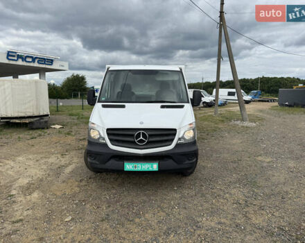 Белый Мерседес Sprinter, объемом двигателя 2.1 л и пробегом 270 тыс. км за 25000 $, фото 1 на Automoto.ua