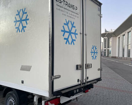 Белый Мерседес Sprinter, объемом двигателя 3 л и пробегом 200 тыс. км за 22000 $, фото 3 на Automoto.ua