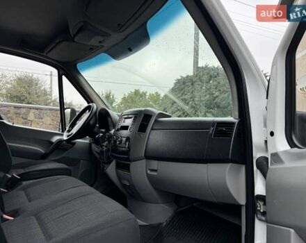 Белый Мерседес Sprinter, объемом двигателя 2.2 л и пробегом 310 тыс. км за 19300 $, фото 43 на Automoto.ua