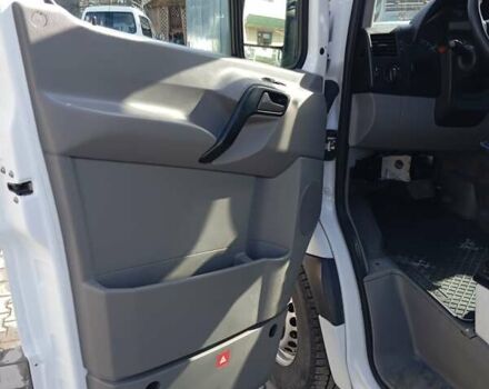 Белый Мерседес Sprinter, объемом двигателя 2.14 л и пробегом 650 тыс. км за 15000 $, фото 11 на Automoto.ua