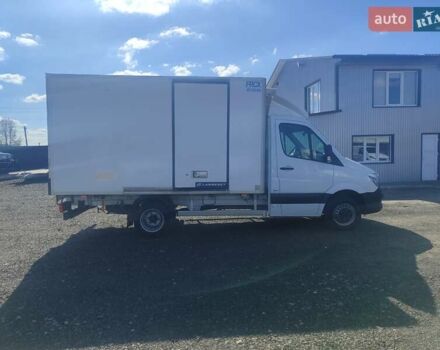 Белый Мерседес Sprinter, объемом двигателя 3 л и пробегом 255 тыс. км за 29900 $, фото 2 на Automoto.ua