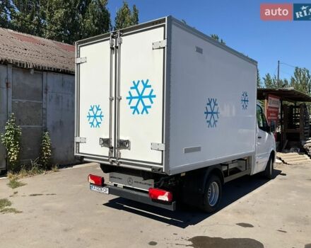 Белый Мерседес Sprinter, объемом двигателя 2.1 л и пробегом 237 тыс. км за 27000 $, фото 1 на Automoto.ua