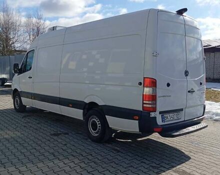 Белый Мерседес Sprinter, объемом двигателя 2.14 л и пробегом 650 тыс. км за 15000 $, фото 6 на Automoto.ua