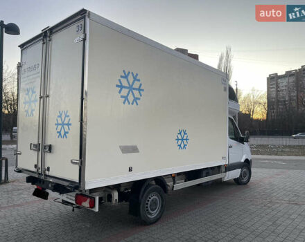 Белый Мерседес Sprinter, объемом двигателя 3 л и пробегом 200 тыс. км за 22000 $, фото 6 на Automoto.ua