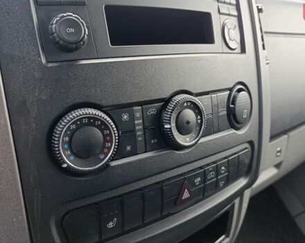 Белый Мерседес Sprinter, объемом двигателя 2.2 л и пробегом 200 тыс. км за 18750 $, фото 9 на Automoto.ua