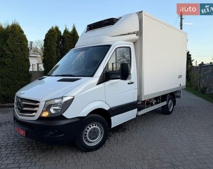 Белый Мерседес Sprinter, объемом двигателя 2.2 л и пробегом 215 тыс. км за 18800 $, фото 1 на Automoto.ua