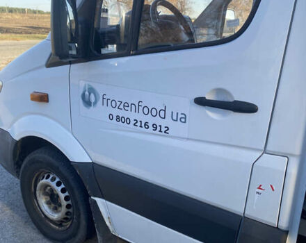 Белый Мерседес Sprinter, объемом двигателя 2.1 л и пробегом 383 тыс. км за 14500 $, фото 2 на Automoto.ua