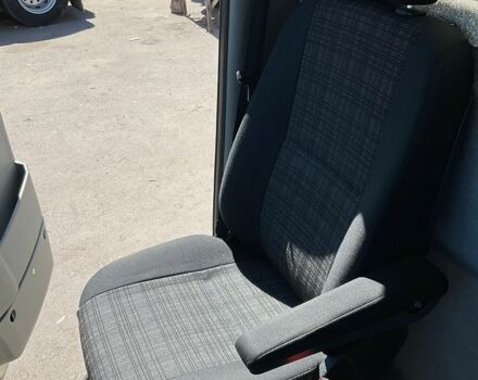 Белый Мерседес Sprinter, объемом двигателя 2.1 л и пробегом 237 тыс. км за 27000 $, фото 8 на Automoto.ua