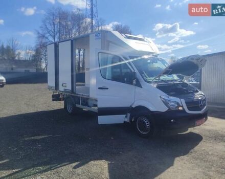 Белый Мерседес Sprinter, объемом двигателя 3 л и пробегом 255 тыс. км за 29900 $, фото 15 на Automoto.ua