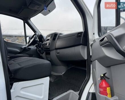 Белый Мерседес Sprinter, объемом двигателя 2.2 л и пробегом 311 тыс. км за 22000 $, фото 50 на Automoto.ua