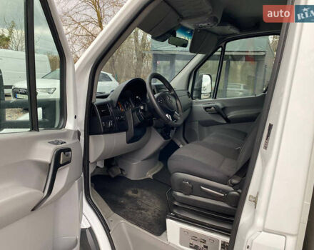 Белый Мерседес Sprinter, объемом двигателя 3 л и пробегом 298 тыс. км за 26200 $, фото 18 на Automoto.ua