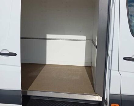 Белый Мерседес Sprinter, объемом двигателя 2.14 л и пробегом 650 тыс. км за 15000 $, фото 9 на Automoto.ua