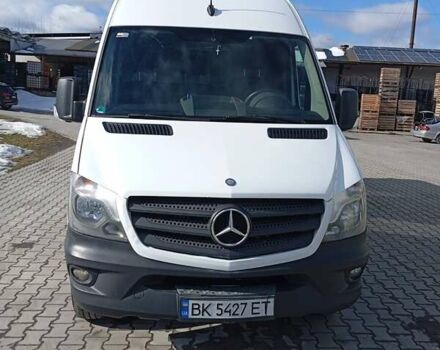 Белый Мерседес Sprinter, объемом двигателя 2.14 л и пробегом 650 тыс. км за 15000 $, фото 2 на Automoto.ua