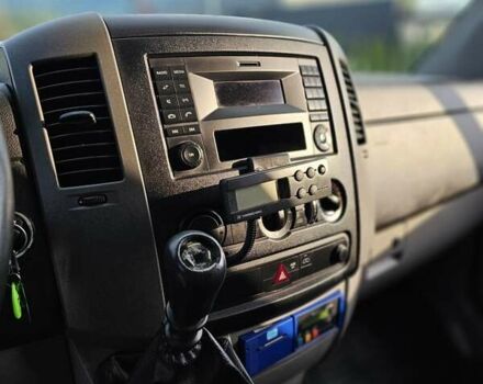 Белый Мерседес Sprinter, объемом двигателя 2.14 л и пробегом 274 тыс. км за 16900 $, фото 5 на Automoto.ua