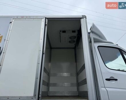 Белый Мерседес Sprinter, объемом двигателя 2.2 л и пробегом 310 тыс. км за 19300 $, фото 34 на Automoto.ua