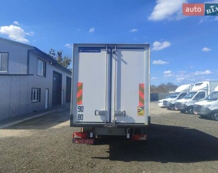 Белый Мерседес Sprinter, объемом двигателя 3 л и пробегом 255 тыс. км за 29900 $, фото 4 на Automoto.ua