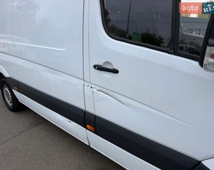 Білий Мерседес Sprinter, об'ємом двигуна 2.1 л та пробігом 375 тис. км за 12900 $, фото 5 на Automoto.ua