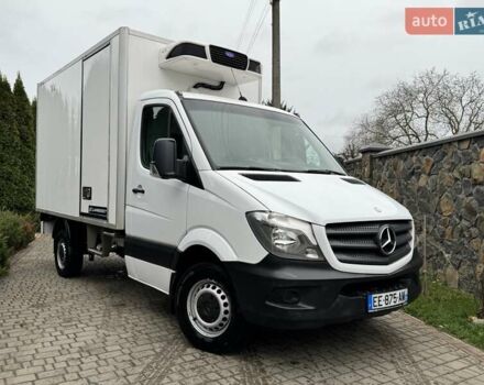 Белый Мерседес Sprinter, объемом двигателя 2.2 л и пробегом 304 тыс. км за 19300 $, фото 3 на Automoto.ua
