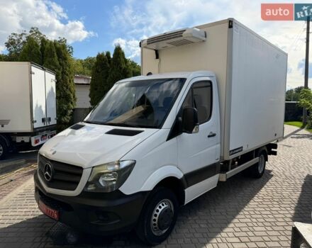 Белый Мерседес Sprinter, объемом двигателя 2.2 л и пробегом 265 тыс. км за 23000 $, фото 3 на Automoto.ua
