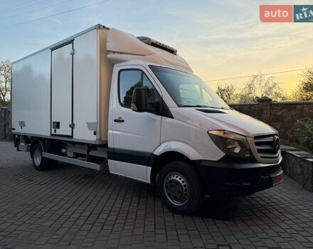 Белый Мерседес Sprinter, объемом двигателя 2.2 л и пробегом 269 тыс. км за 24500 $, фото 2 на Automoto.ua