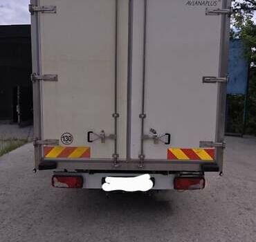 Белый Мерседес Sprinter, объемом двигателя 2.1 л и пробегом 421 тыс. км за 23891 $, фото 5 на Automoto.ua