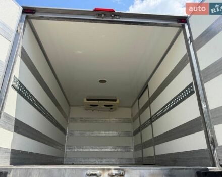 Белый Мерседес Sprinter, объемом двигателя 2.2 л и пробегом 247 тыс. км за 17000 $, фото 18 на Automoto.ua