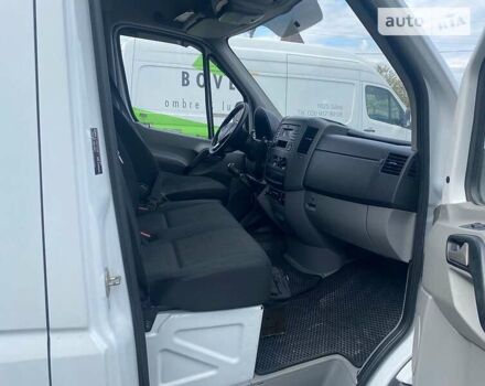 Білий Мерседес Sprinter, об'ємом двигуна 2.2 л та пробігом 320 тис. км за 22800 $, фото 6 на Automoto.ua