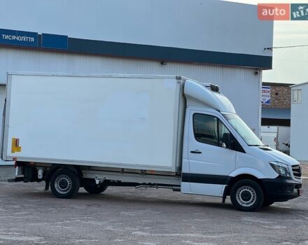 Белый Мерседес Sprinter, объемом двигателя 2.2 л и пробегом 335 тыс. км за 22750 $, фото 18 на Automoto.ua