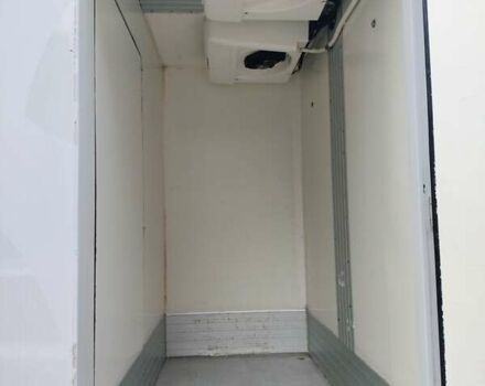 Белый Мерседес Sprinter, объемом двигателя 0 л и пробегом 200 тыс. км за 26000 $, фото 2 на Automoto.ua