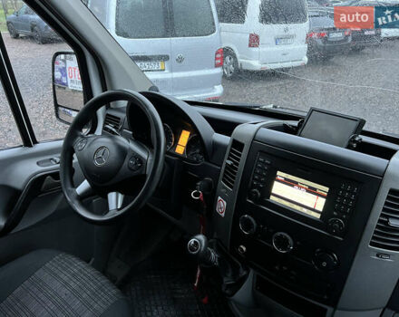 Белый Мерседес Sprinter, объемом двигателя 2.1 л и пробегом 492 тыс. км за 20700 $, фото 14 на Automoto.ua