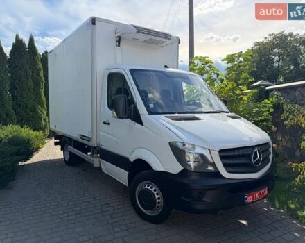 Белый Мерседес Sprinter, объемом двигателя 2.2 л и пробегом 265 тыс. км за 23000 $, фото 6 на Automoto.ua