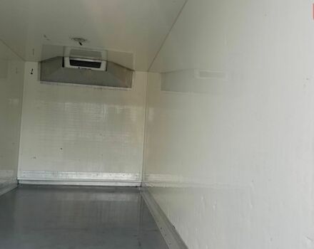 Белый Мерседес Sprinter, объемом двигателя 2.2 л и пробегом 298 тыс. км за 22000 $, фото 33 на Automoto.ua
