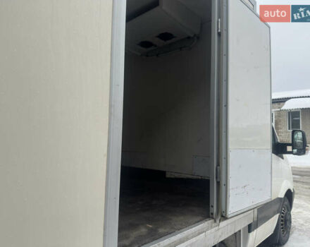 Белый Мерседес Sprinter, объемом двигателя 2.99 л и пробегом 451 тыс. км за 28500 $, фото 4 на Automoto.ua